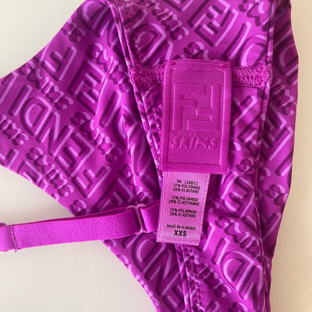 Fendi X Skims Bra - Picture 3 of 3